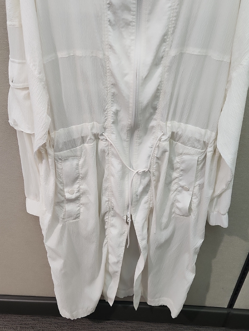 ALO Yoga Summer Nights Lightweight Jacket - Picture 4 of 15